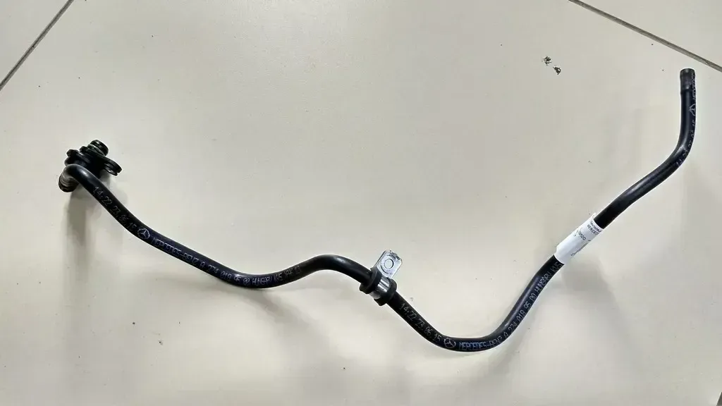 a2740189500   hose pipe